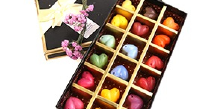 Purple color for food: vibrant plates with natural ingredients