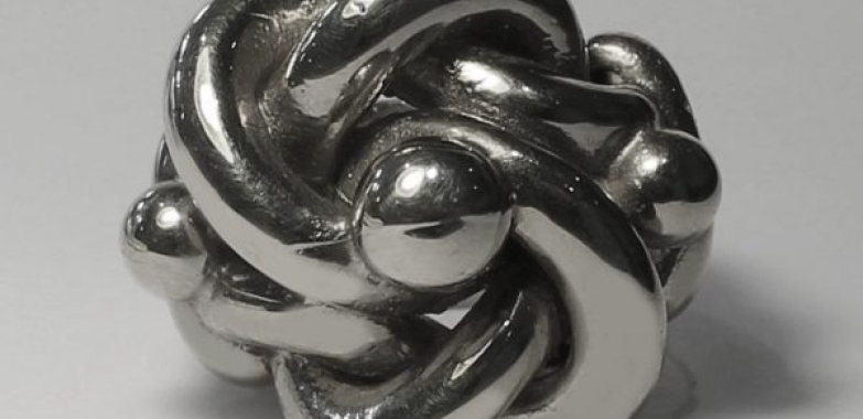 Mens Pyramid Ring: Bold Geometry for Modern Style