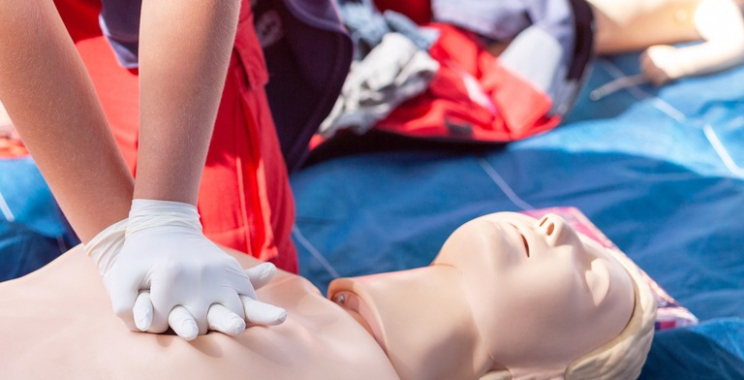 One-day first aid certification in Buckinghamshire: quick, practical training