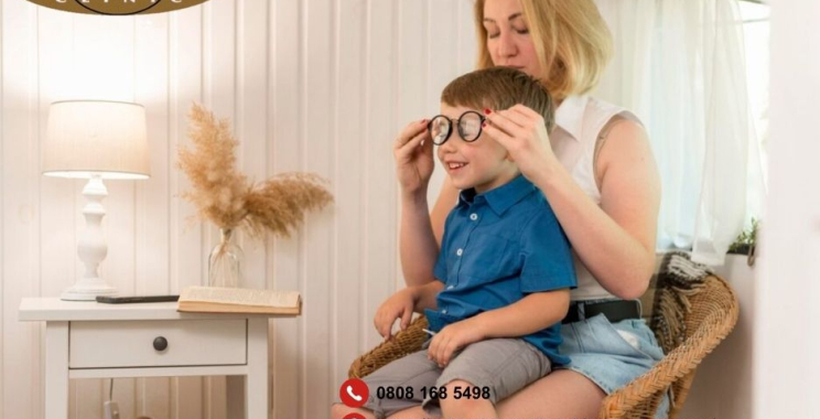 Discover Stylish Frames Nearby for Women’s Glasses