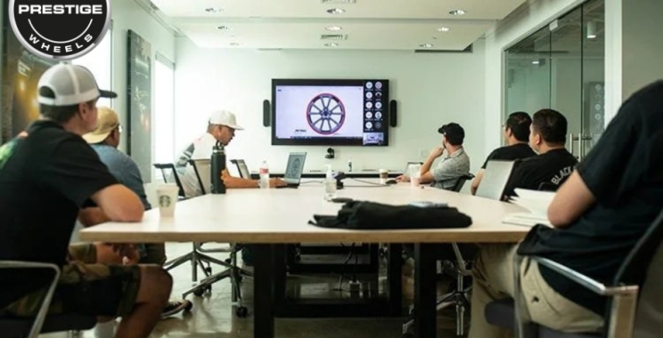 Premium Lunar Disc Classic Wheels for USA Enthusiasts