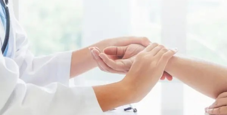 Natural Ayurvedic Approaches to Psoriasis Relief in Everyday Life