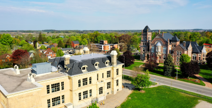 Designing Your Dream Home: Expert Craftsmanship & Creative Solutions