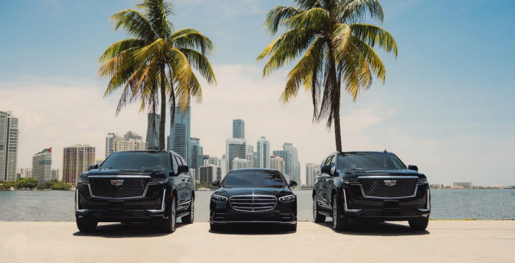 Elegance on Your Big Day: Premium Chauffeur Cars in Miami