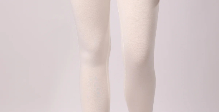 Elegant Straight Kurtas for Women – Indian Styles & Comfort