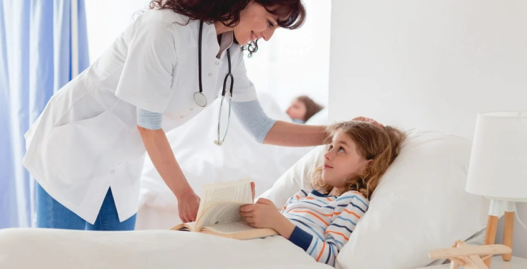 Compassionate in-home support for seniors nearby