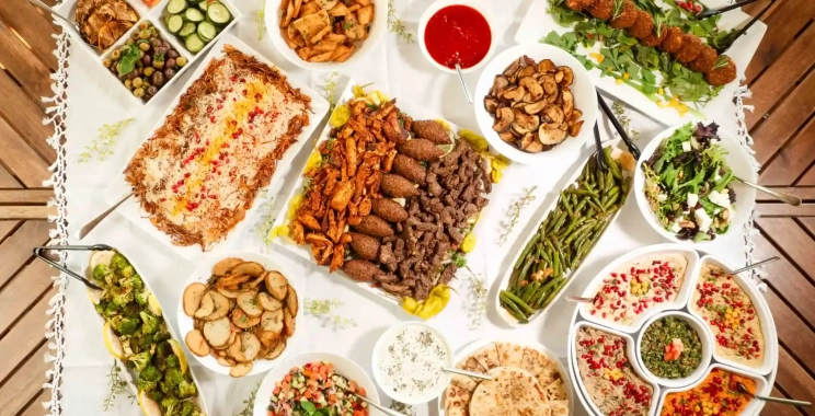 Discover Local Street Eats: Top Mobile Kitchens in the Phoenix Area