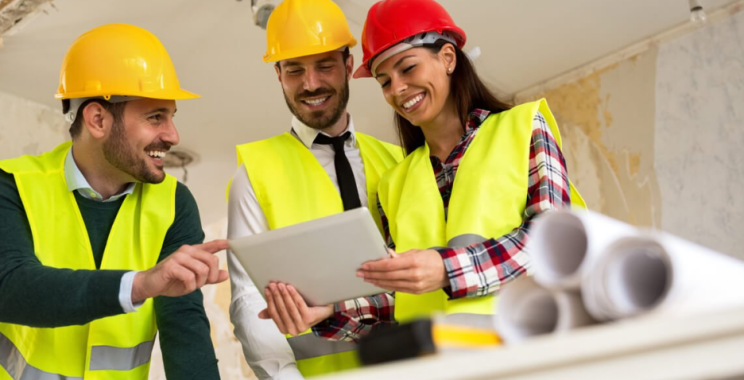 Building modern, efficient workplaces with expert commercial construction services